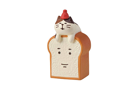 Decole 2018  데꼴 베이커리 식빵 위 고양이 피규어